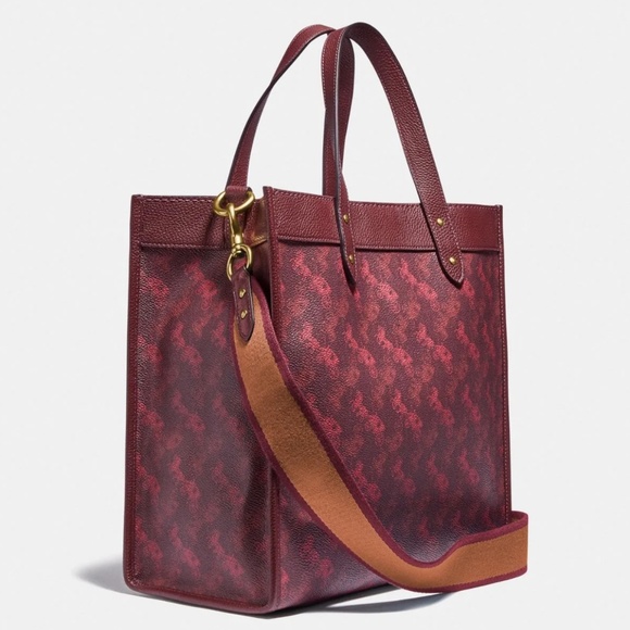 Coach Field Tote With Horse And Carriage Print - Picture 1 of 7